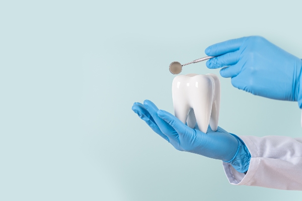 Signs And Symptoms You May Need A Dental Crown